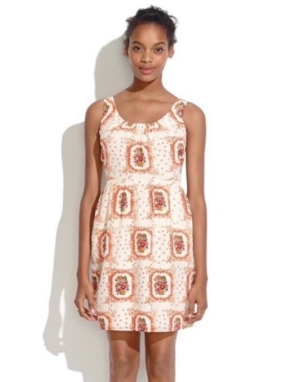 Madewell silk criss cross back floral dress. Size: 4